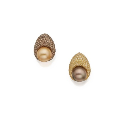 DE GRISOGONO-earrings-peals-colored diamonds