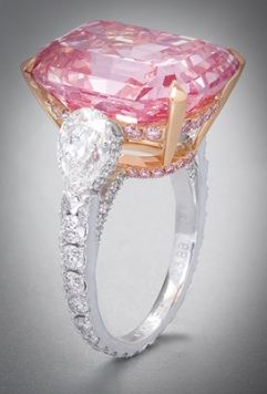 HARRY WINSTON-Le diamant Graff pink-diamant rose