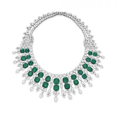 HARRY WINSTON-émeraudes-diamants-collier