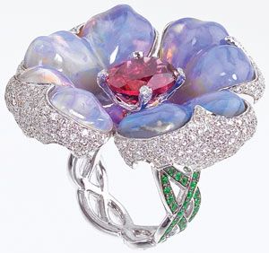 KATHERINE JETTER-Bague “Poison Berry”-Opale gravée-rubellite-diamants-grenat tsavorite