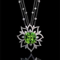 KREMENTZ Richard-Collier-Péridot-diamants