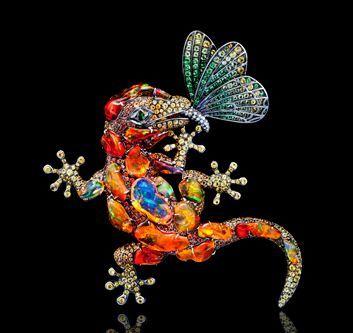 LYDIA DE COURTEILLE-Collection Jardin de Xochimilco-broche-Or rhodié noir-diamants-tsavorites-peridots-saphirs-diopsides-opales de feu