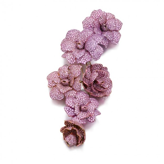 #MICHELE DE LA VALLE #Pink sapphire brooch #'La dame aux Camelias' #粉紅色剛玉別針