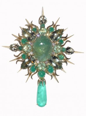 TONY DUQUETTE-Broche-Emeraude-agate verte-diamants-fluorite