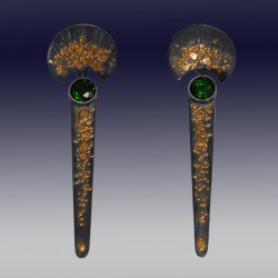 VAATZ Wolgang-Earrings with gold nuggets fused on sterling silver, oxidized chrome diopsides