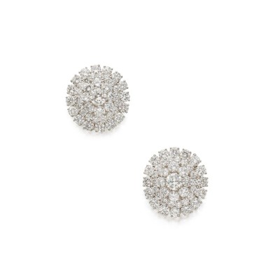 #VAN CLEEF & ARPELS #Diamond #diamant #Earclips #boucles d'oreilles