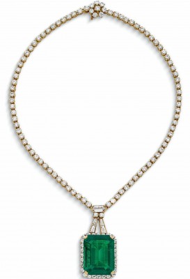 #VAN CLEEF & ARPELS #EMERALD #DIAMOND #PENDENT NECKLACE #Sotheby's #Geneva 2021-11-10