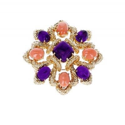 #VAN CLEEF & ARPELS #Gold #Amethyst #Coral #Brooch #Or #Améthyste #Corail #Broche