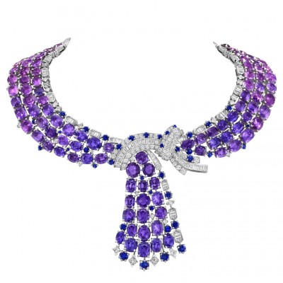#VAN CLEEF and ARPLES #necklace #whiteGold #WhiteDiamonds #417 carats of 154 pink and mauve Madagascar Sapphires #2021