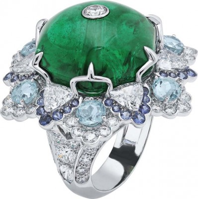 VAN ClEEF & ARPELS-Bague Amour-or blanc-cabochon émeraude-diamants-Paraiba tourmalines-spinelles