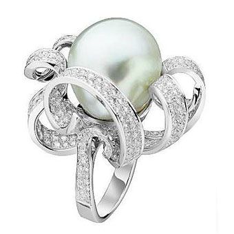 VAN ClEEF & ARPELS-Bague-perle-diamants