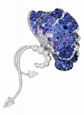 VAN ClEEF & ARPELS-Clip Calligo-diamants-saphirs bleus-saphirs pourpres-collection Papillons