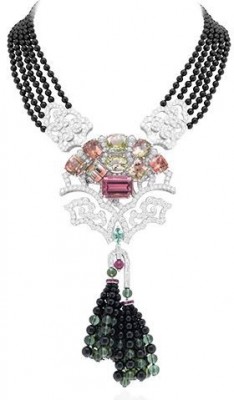 VAN ClEEF & ARPELS-Collier Arbre de Vie necklace-Palais de la chance collection.-or blanc-perles onyx-diamants-tourmalines