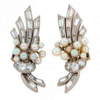 VAN ClEEF & ARPELS-Diamants-perles-platine-boucles d'oreilles