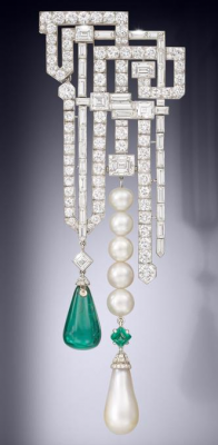VAN ClEEF & ARPELS-diamants-perle-émeraude