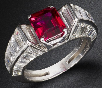 VAN ClEEF & ARPELS-ruby-diamants-bague