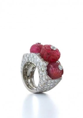 #DAVID WEBB #Carved ruby #Diamonds #ring #Rubis #diamant