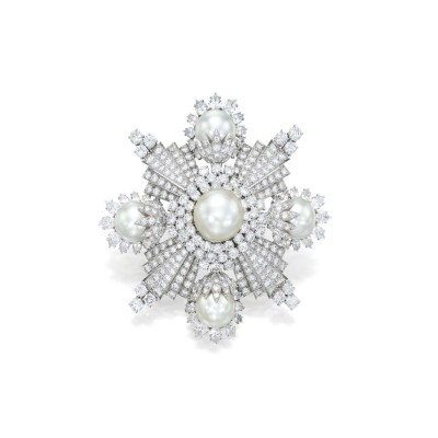 #DAVID WEBB #CulturedPearl #diamonds #Brooch