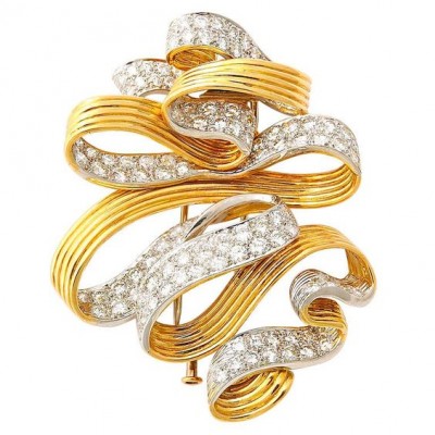 #DAVID WEBB #Diamond #Gold Swirling Ribbon Brooch