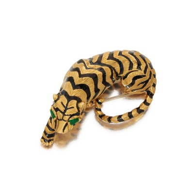 #DAVID WEBB #Gold #Emerald #Enamel #Clip-Brooch #Or #Emeraude #Email #Broche
