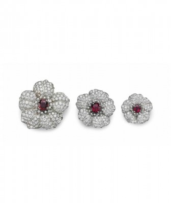 #RAYMOND YARD #1949 #Brooches #Diamonds #Rubies #Platinum