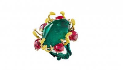 SUZANNE SYZ-bague-or-titane-spinelles-émeraude-diamants jaunes