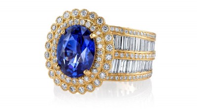 #ERICA COURTNEY #18K Gold “Diana” ring #Sapphire #5.35ct Diamonds
