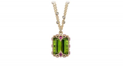 #ERICA COURTNEY #18K Yellow Gold “Amazon” pendant #Peridot #purple Garnet #Diamonds.