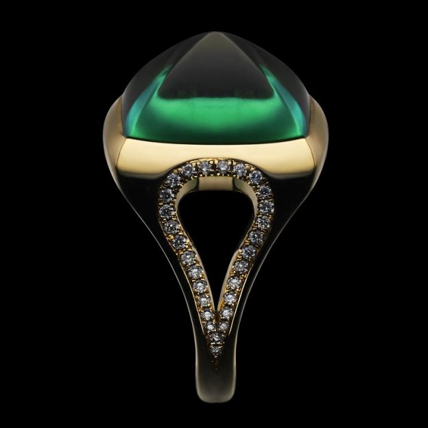 BEN DAY-ring-sugar loaf emerald-diamonds