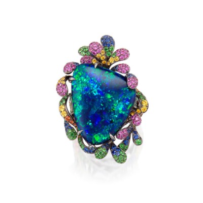 #KAREN SUEN #Sapphire #Opal #Multi-Coloured Sapphires #Diamond #Ring Opale #saphir bleu #saphirs de couleurs #Diamant #Bague