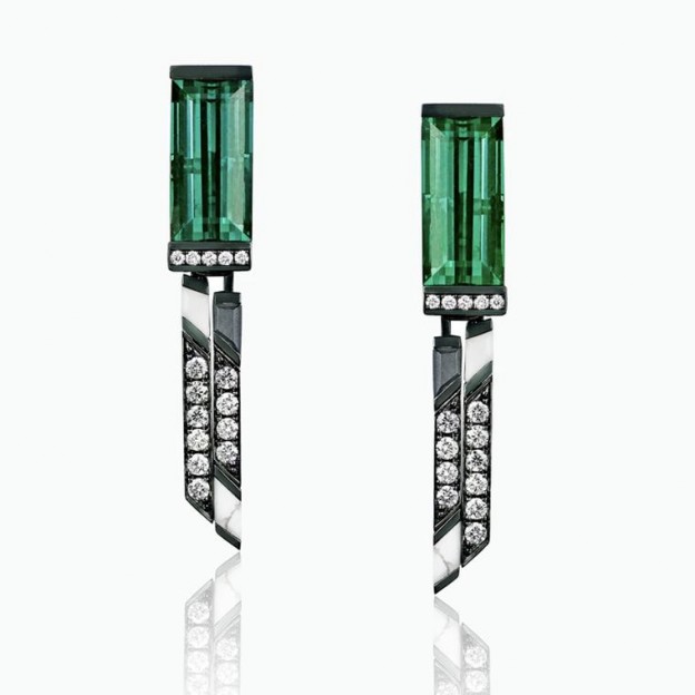 #TOMASZ DONOCIK #Art Deco style #earrings #green tourmalines #diamonds #diamants #boucles d'oreilles
