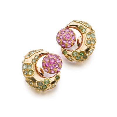 #RENE BOIVIN #Gold #peridot #pink sapphire #ear clips #circa 1965 #or #peridot #saphir rose