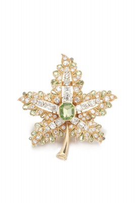 #RENE BOIVIN #Peridot #diamond #diamant #brooch #broche