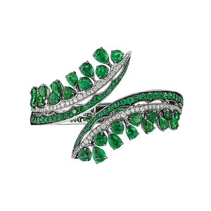 VANIA LELES-Legends+of+Africa-18+Karat-White+Gold-White+Diamonds-Emeralds-Bangle