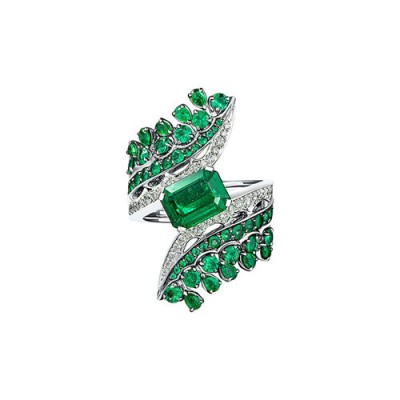 VANIA LELES-Legends+of+Africa-18+Karat-White+Gold-White+Diamonds-Emeralds-Octahedron-Ring