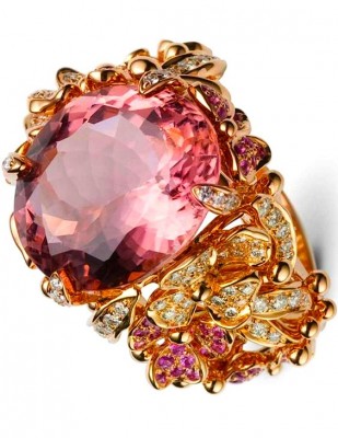 ROSAMARIA G FRANGINI #HighJewellery #Kunzite #diamonds #sapphires #ring #gold