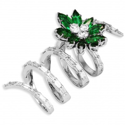 STAURINO #Ring #Diamonds #Emeralds