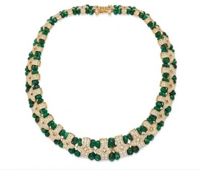#REPOSSI #AlbertoRepossi #FineJewelry #ColoredGemstones #Diamond #Emerald #Diamant #Emeraude