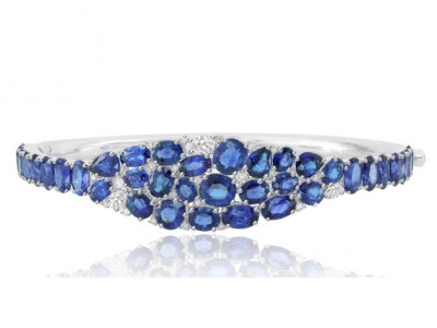 #SUTRA #WhiteGold #BlueSapphires #Diamonds #Necklace