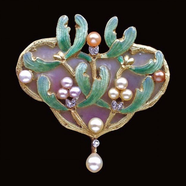 #ALBERT CHAMBIN #Art Nouveau #Mistltoe Brooch #Enamel #Pearls #Diamonds #God