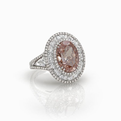 #VALENTINA CALLEGHER #fancy orangy brown diamonds #diamonds #ring