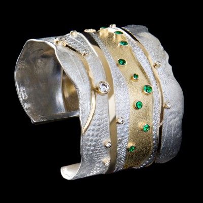 #FRIDA #Fine Jewellery.#Emerald #Silver #Gold #Emeralds #Emeraude #Diamonds #Diamants
