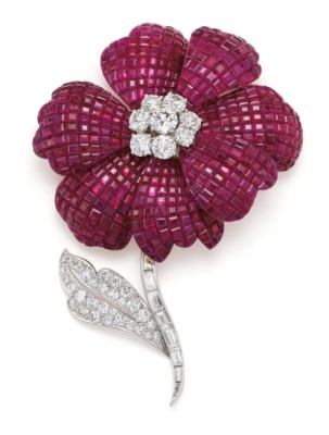 #ALETTO BROTHERS # Ruby #Diamond #Platinum #Gold #Brooch #rubis #Diamant #Platine #Or #Broche