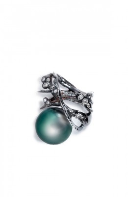 #THIERRY VENDOME #Bague 'corde' #pearl #perle #diamond #diamant #2010