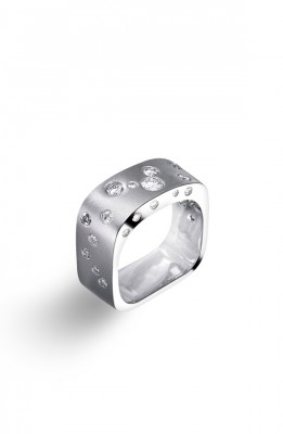 #THIERRY VENDOME #Bague 'ruban' #diamant #diamond #2015