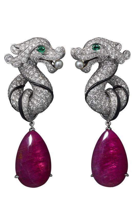 #WAUFEN #Rubis #Emerald #Diamonds