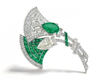 #JANESICH #Art Deco #Diamond #Emerald #Platinum #Gold #Brooch #Diamant #Emeraude #PLatine #Or #Broche #circa 1920