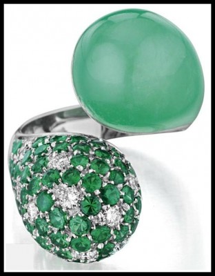 #MARHERITA BURGENER #chrysoprase #tsavorite #diamonds #ring #diamants #bague