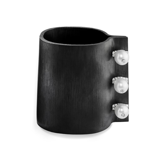 #FABIO SALINI #Carbon Fibre #Cuff #South Sea Cultured Pearls #18k Gold #Diamond #Cufflinks #Fibre de carbone #perle #diamant