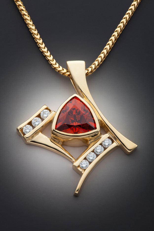 #GLENN DIZON #Spessartite Garnet #diamonds #diamants #pendant #pendentif